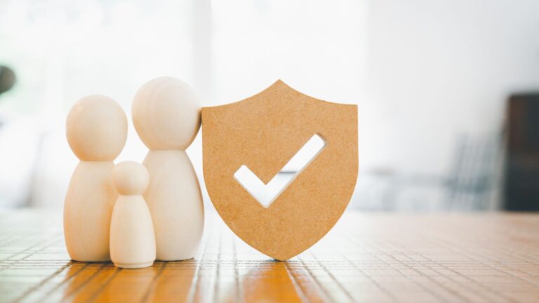 Understanding Screen Sharing: How Scammers Use It, and How Legitimate Organizations Protect You